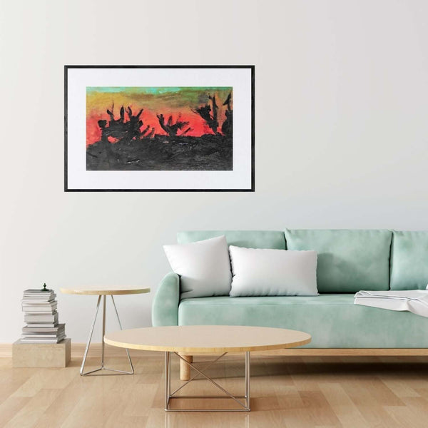 Fiamme al tramonto - Opera d'arte ambientata in salotto con arredamento contemporaneo