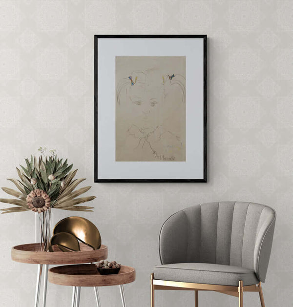 I due nastri - Ritratto di una ragazza con un fiocco nei capelli, con un'espressione felice e abbigliamento vivace.