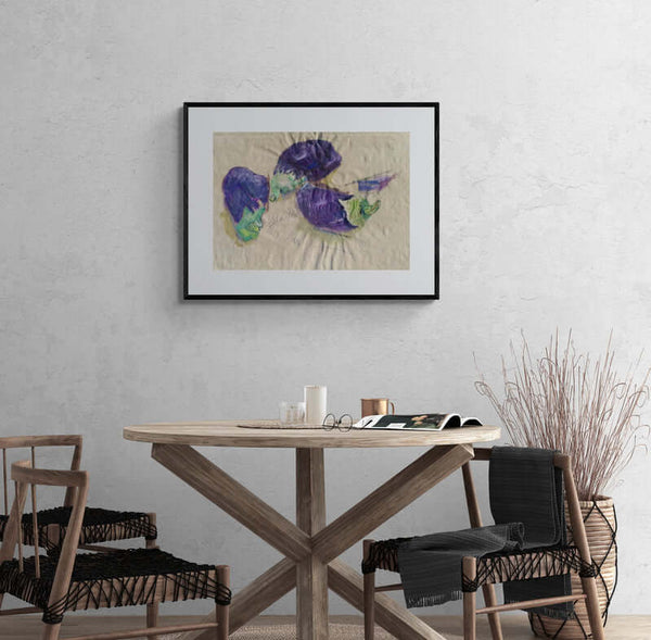 Il viola delle melanzane - Rappresentazione artistica di melanzane viola su carta.