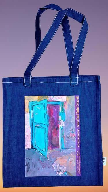 In attesa - Borsa Shopping Denim con Stampa Gottarelli - Fondazione Gottarelli Italian Art