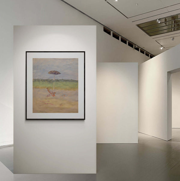 In riva al mare - Una pittura di una sedia da spiaggia e un ombrellone sulla sabbia.