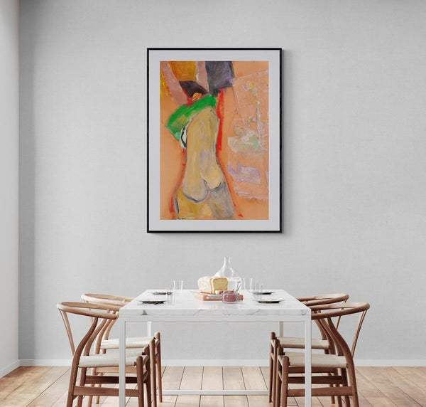 La maglietta verde - Opera d'arte ambientata in casa per ispirare l'arredamento.