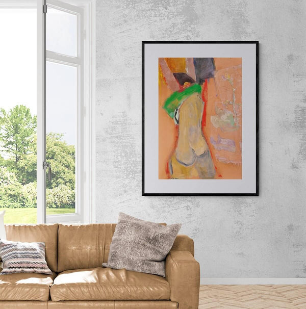 La maglietta verde - Opera d'arte che ritrae una donna nuda con una maglietta verde, simbolo di bellezza e libertà.