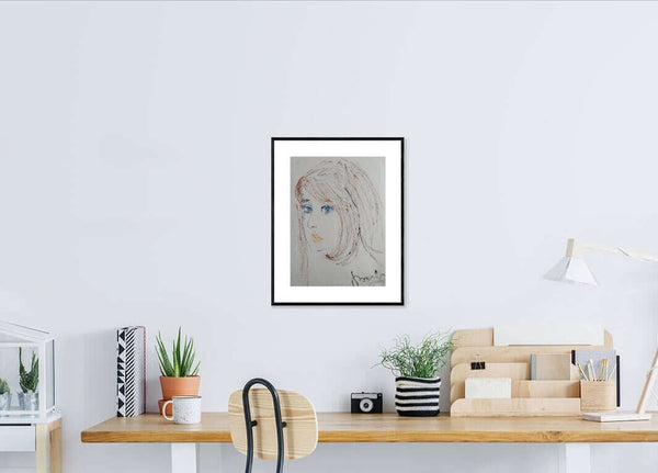 Occhi turchini - Ritratto di una ragazza con occhi blu, che evoca emozioni di dolcezza e profondità.