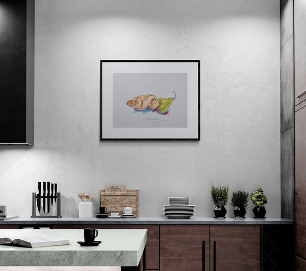 Stare insieme - Disegno di una pera verde accanto a un pane dorato su sfondo bianco.