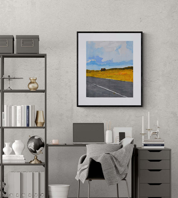Cielo d'estate - Un quadro di una strada con una casa in mezzo a un campo di grano, esposto in ufficio.