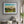 Finestra sull'orizzonte - Dipinto esposto ambiente moderno per mostrare l'effetto decorativo.