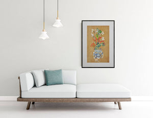 Fiori nel loro profumo - Opera d'arte ambientata in salotto con arredamento contemporaneo.
