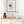 Il colore delle viole - Vista del quadro in contesto abitativo per idee di decorazione.